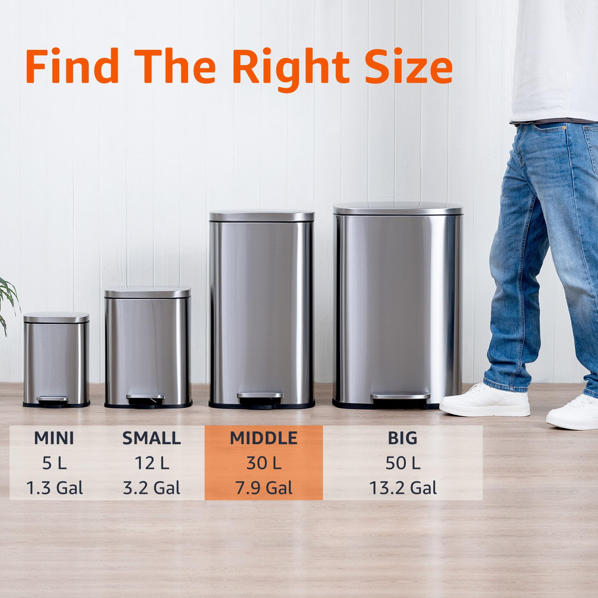 Amazon Basics removable inner bucket lifted out for easy emptying and quick cleaning