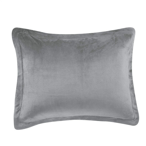 Amazon Basics Sherpa reverse detail showing plush fleece for extra warmth