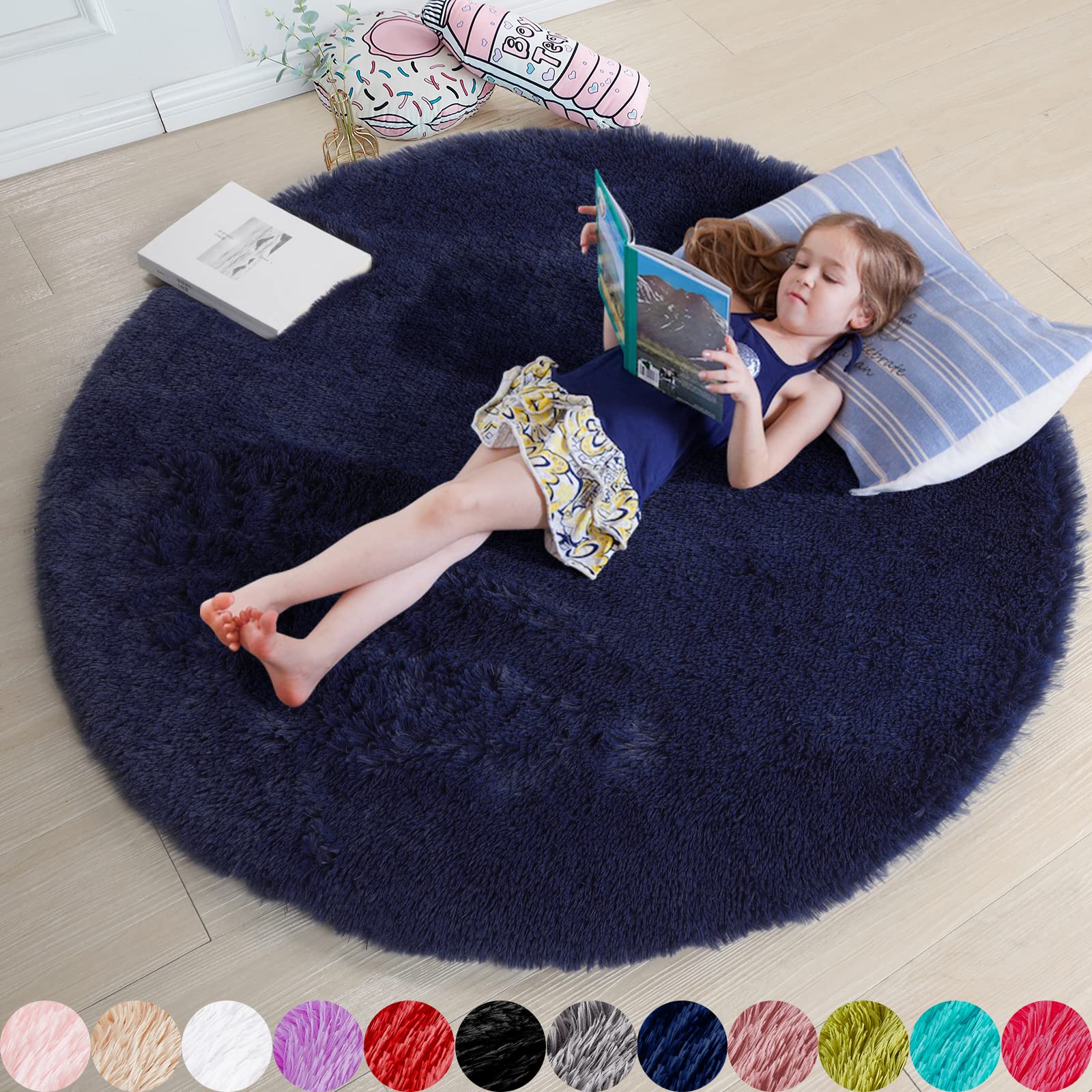 Amdrebio front view of dark navy round rug showing plush look and color benefit