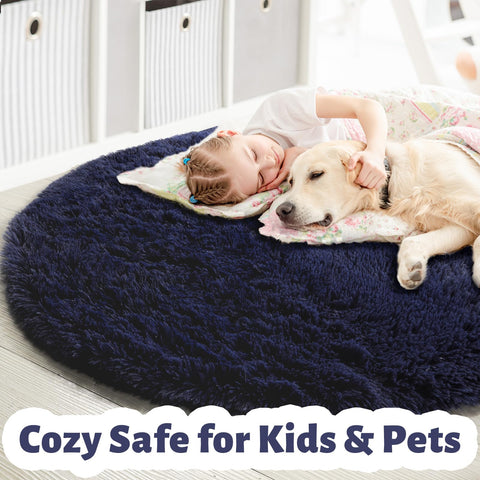 Amdrebio rug styled in a boy's bedroom creating cozy play area benefit