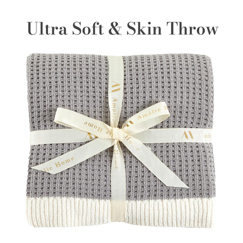 Amélie Home chenille close-up highlights soft velvety texture benefit