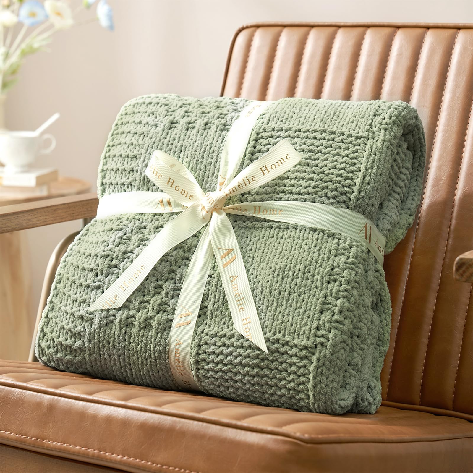 Amélie Home edge and stitch detail showing durable finishing and quality