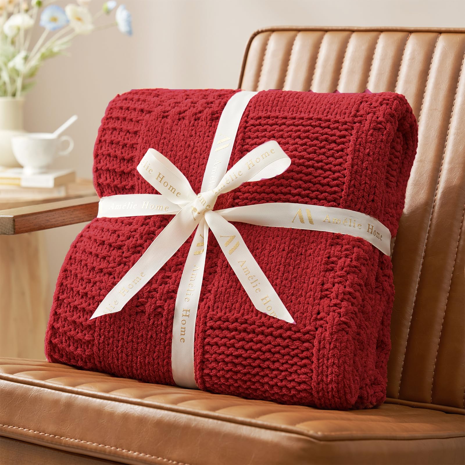 Amélie Home gift-wrapped blanket ready for seasonal gifting