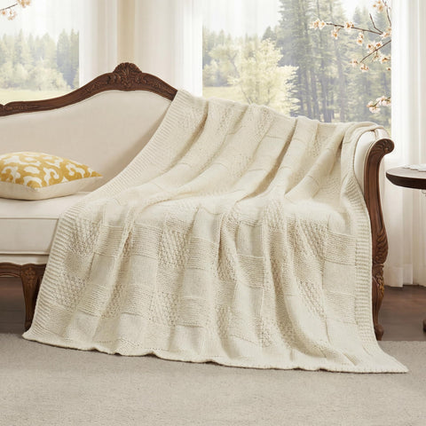Amélie Home close-up of checkered chenille knit highlighting soft texture