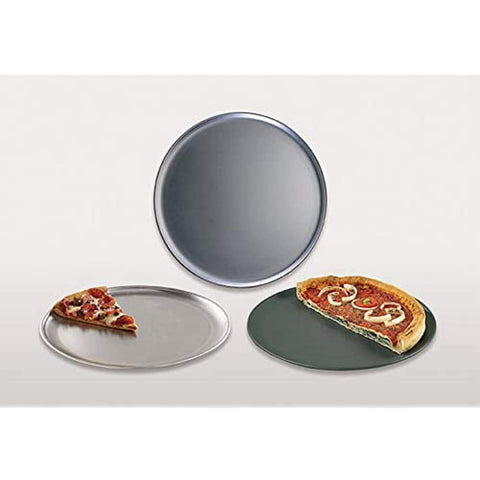 American Metalcraft HACTP17 in-use with baked pizza, brand delivering even browning