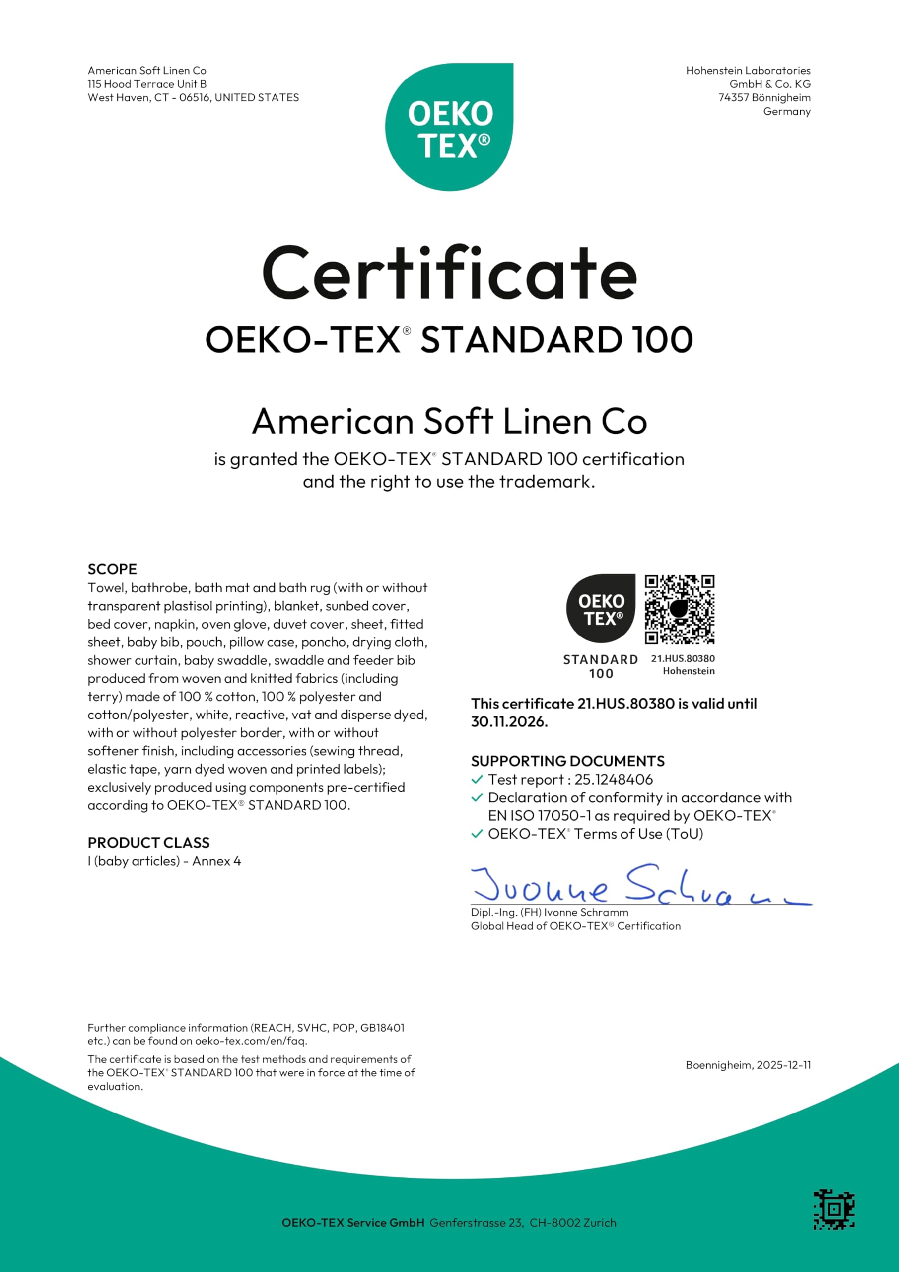 American Soft Linen family using towels poolside showing quick drying convenience