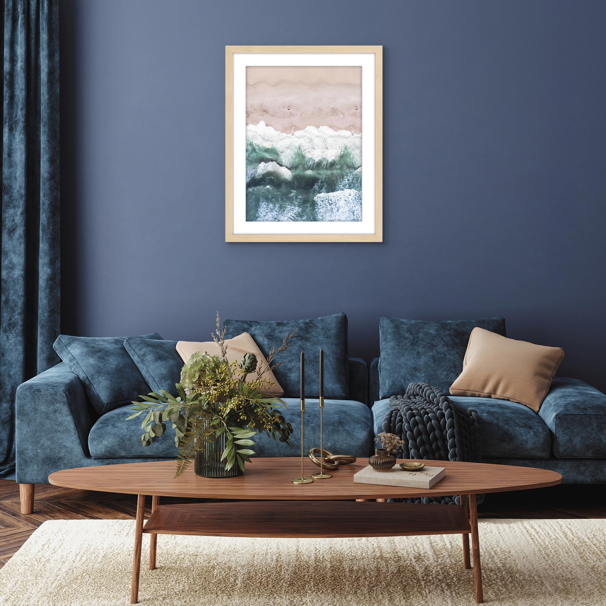 Americanflat frame back with hanging hardware and secure supporting design