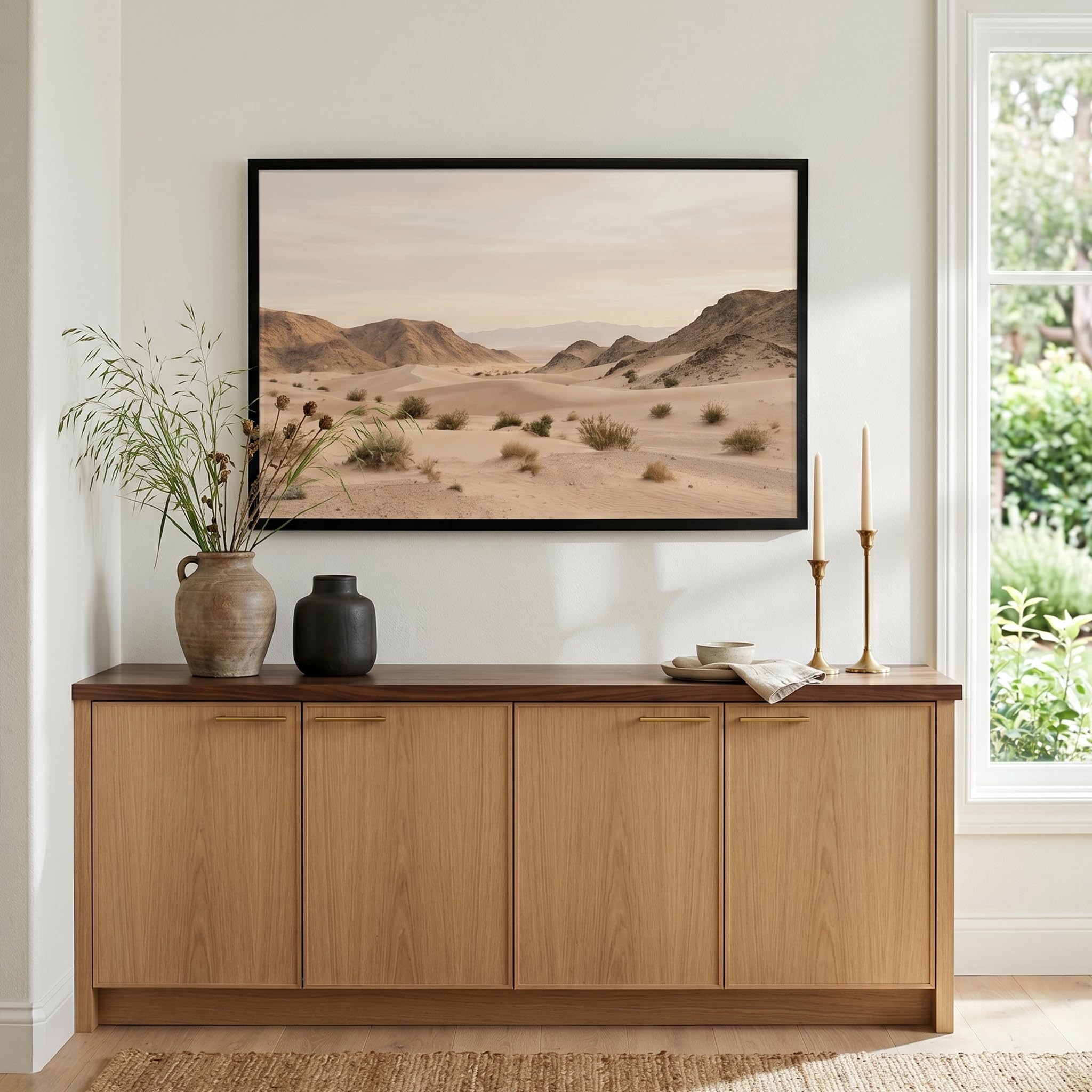 Americanflat horizontal hanging detail showing stable mount and versatile orientation benefit