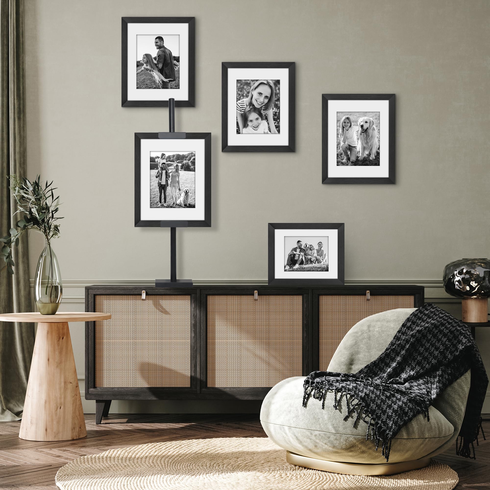 Americanflat easel with a 28-inch frame to show scale and fit advantage