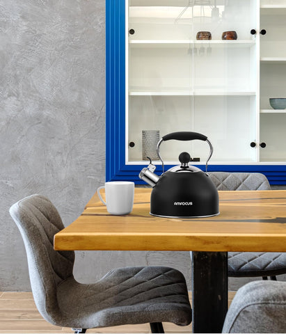 AMFOCUS kettle in kitchen lifestyle scene illustrating stylish countertop appeal