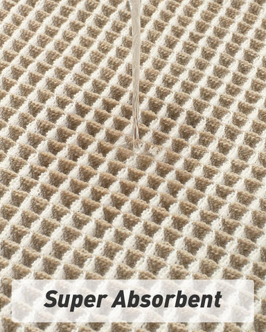 AMOAMI close-up of waffle texture highlighting enhanced absorbency