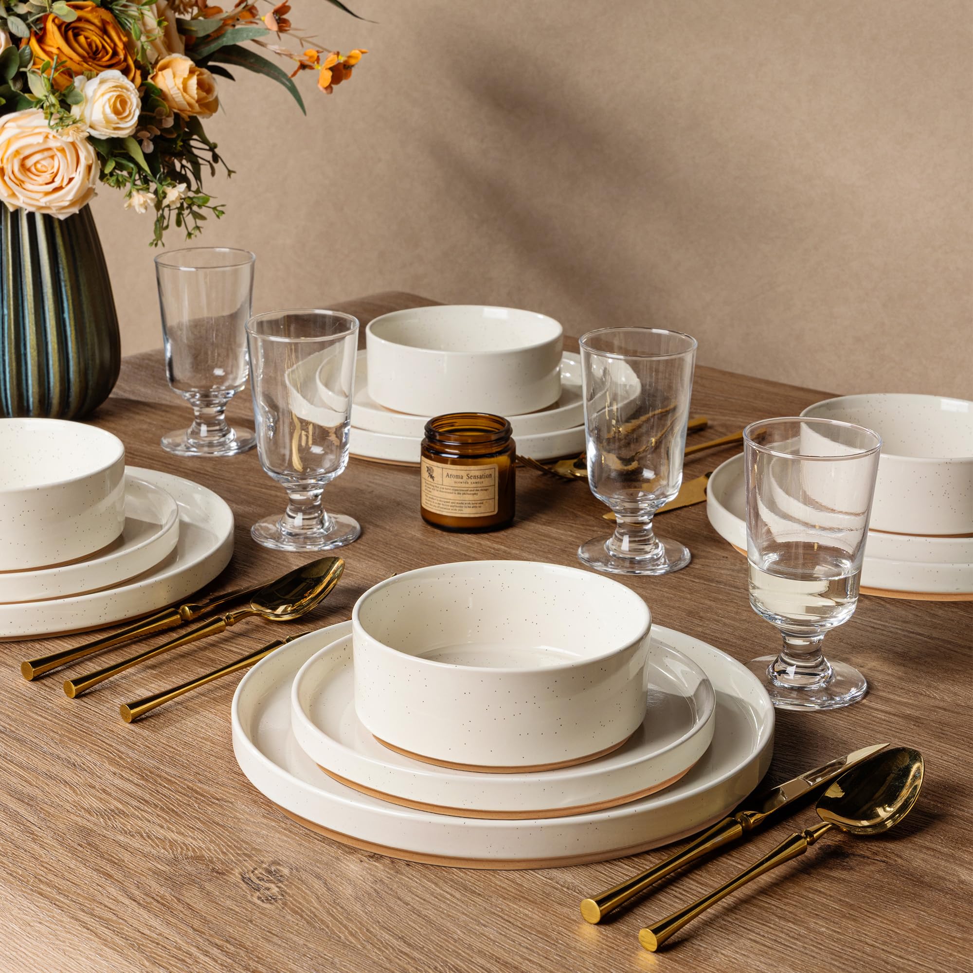 AmorArc size comparison of dinner plate, salad plate, and bowl clarifying proportions