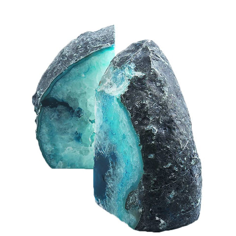 AMOYSTONE bookends holding paperbacks on a shelf for tidy organization