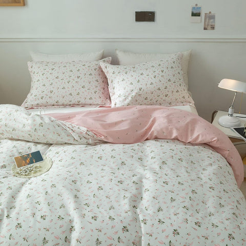 AMWAN front view of pink white floral duvet cover set adding vintage charm