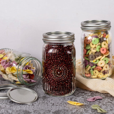Amzcku jar with iced drink and straw, keeps beverages secure and presentable