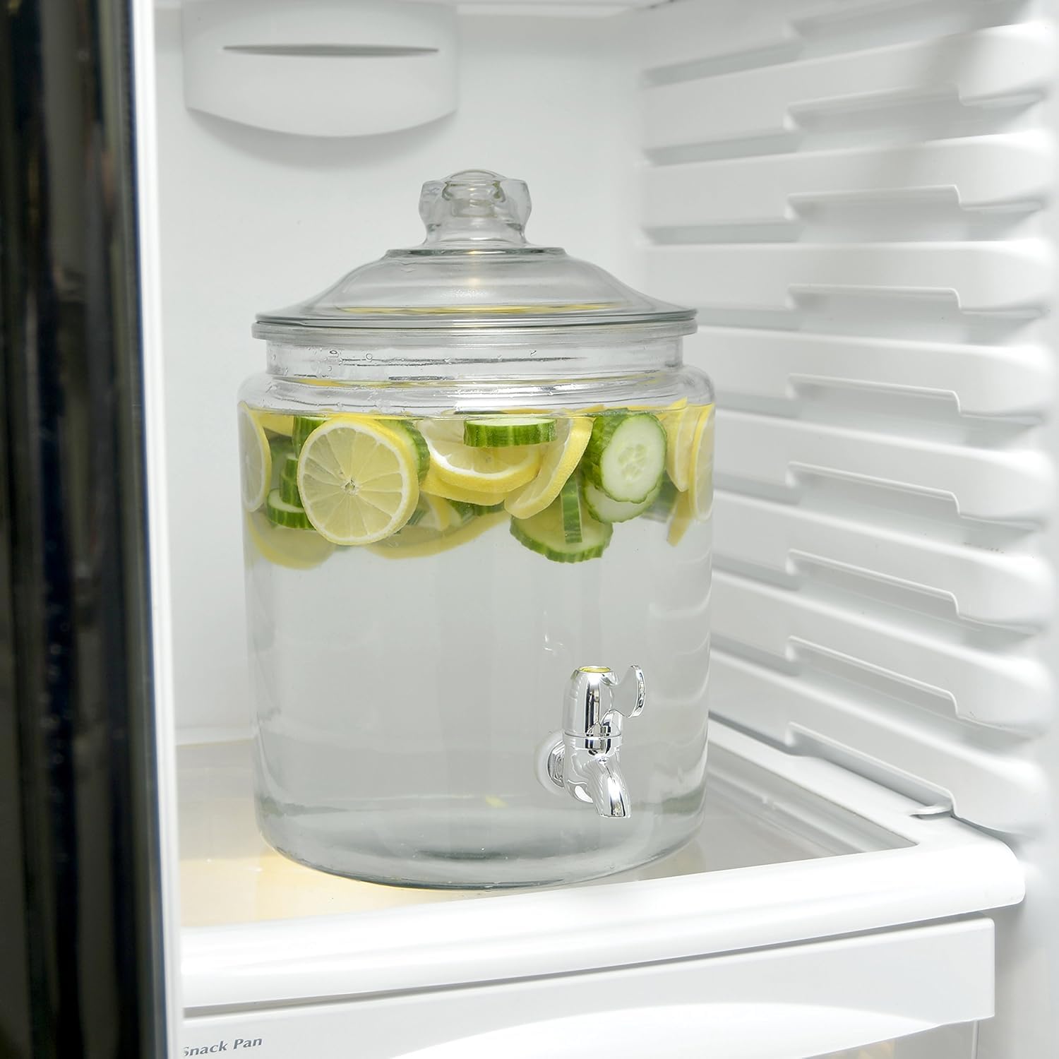 Anchor Hocking on kitchen counter to demonstrate 2-gallon scale and fit