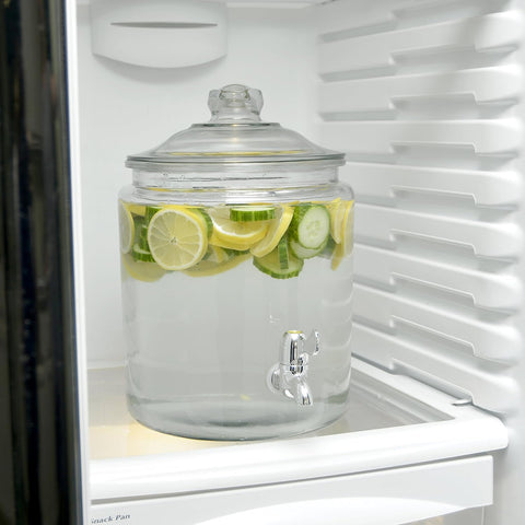 Anchor Hocking on kitchen counter to demonstrate 2-gallon scale and fit
