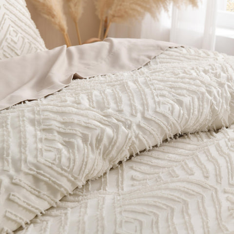 Andency comforter on California King bed demonstrating full coverage fit