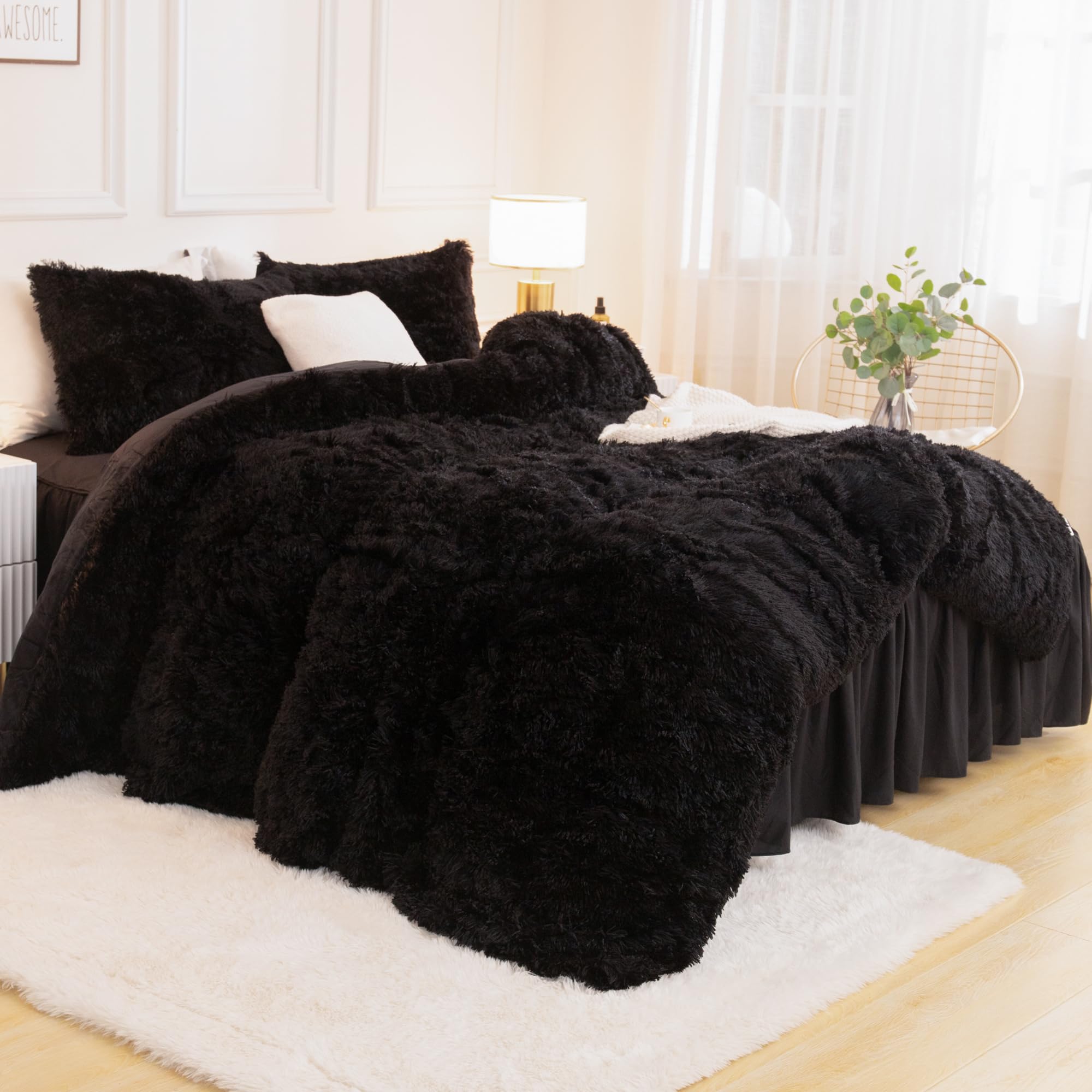 Andency close-up of faux fur texture highlighting soft pile and tactile comfort