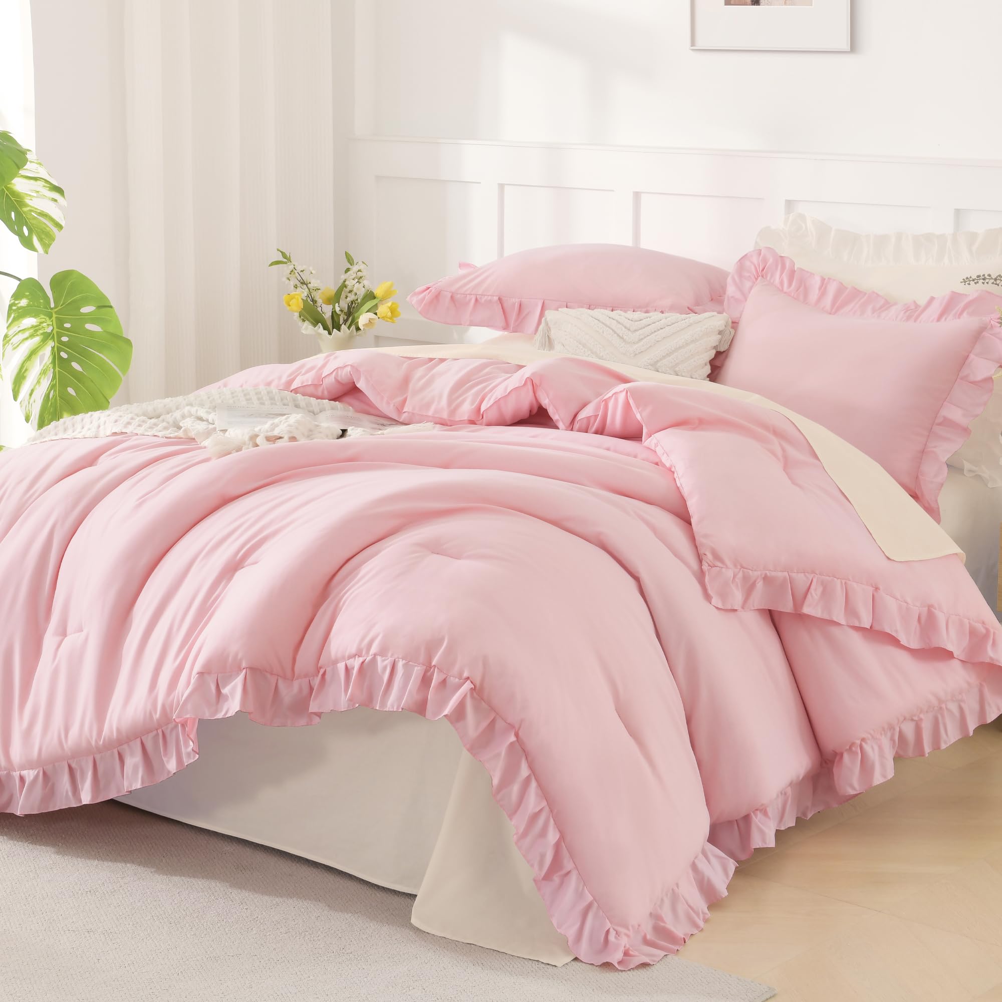 Andency comforter front view showing ruffled design and cozy aesthetic