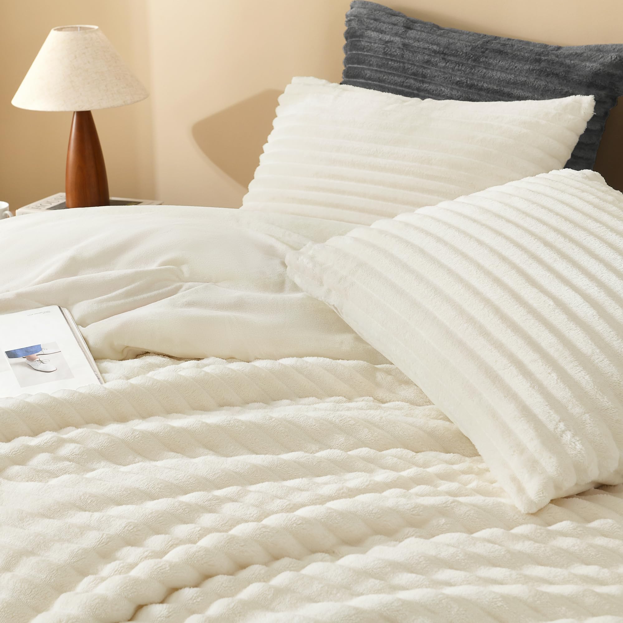 Andency velvet reverse detail highlighting smooth surface for comfort