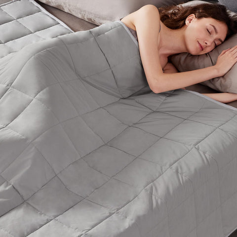 anfie close-up of quilted grid stitching highlighting even weight distribution and durable seams