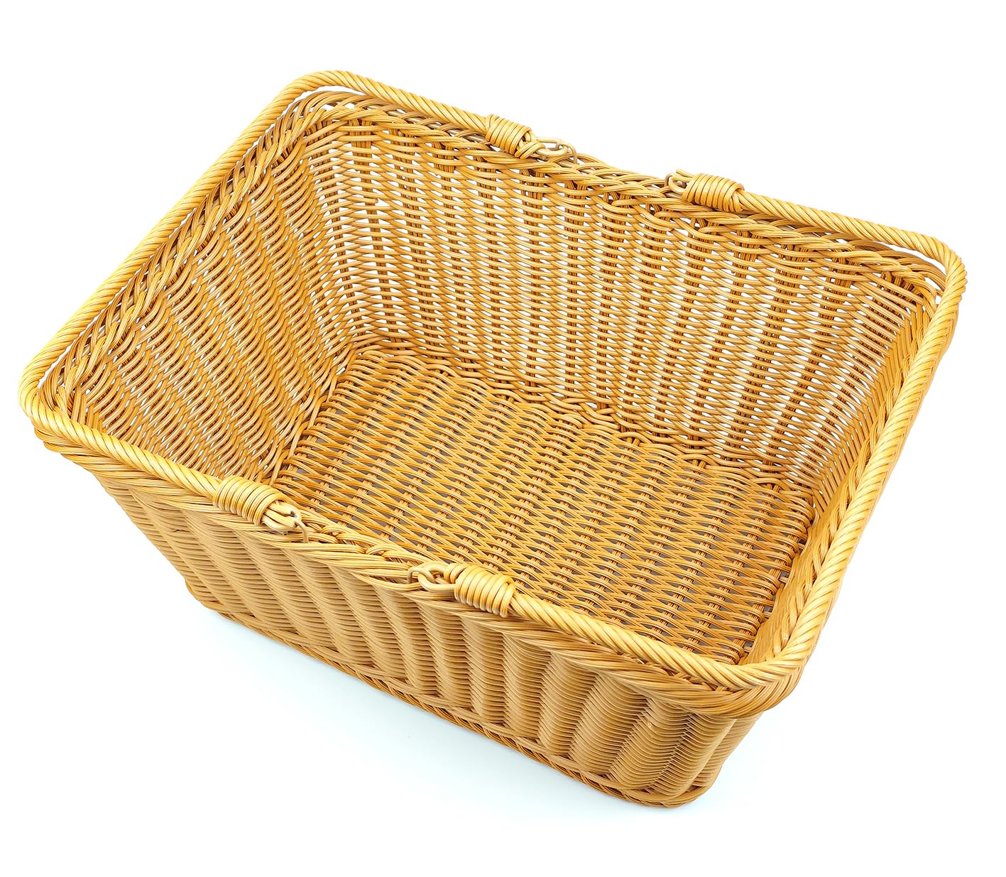 ANRUIDE basket filled with harvested vegetables highlighting roomy capacity