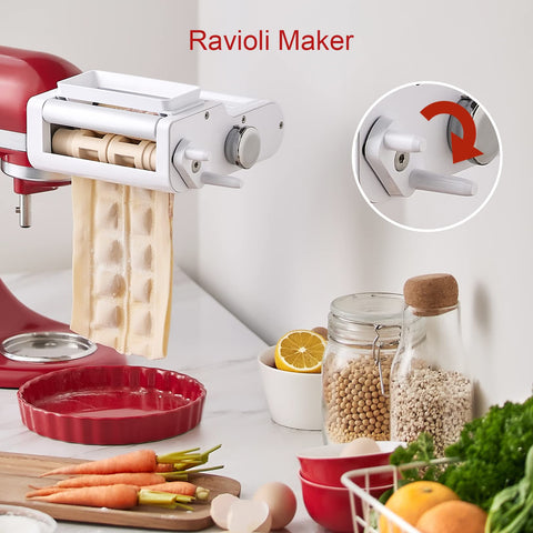 Antree roller close-up showing thickness dial and smooth pasta sheet production