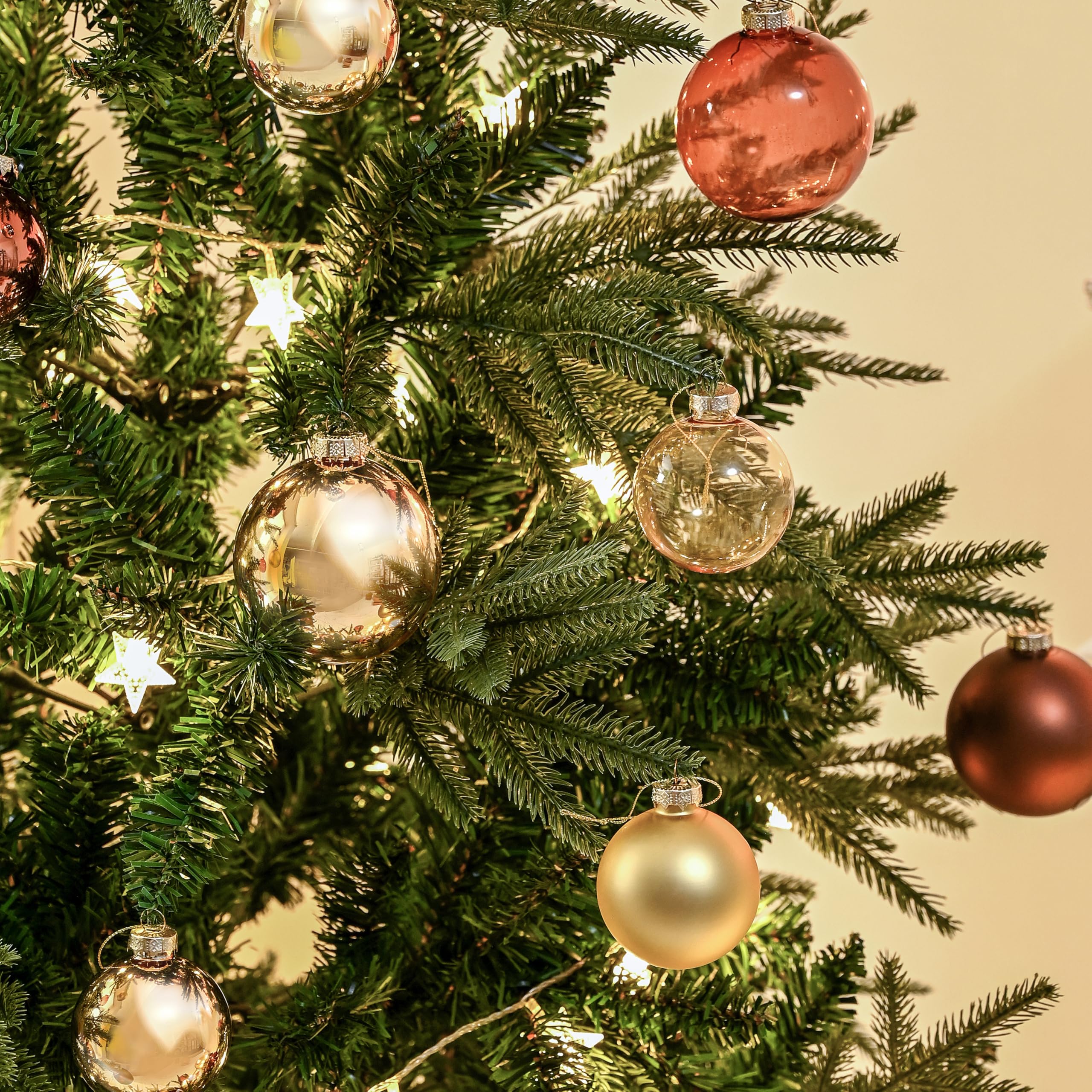AOMOONOA clear bauble texture catching light benefit adds bright sparkle
