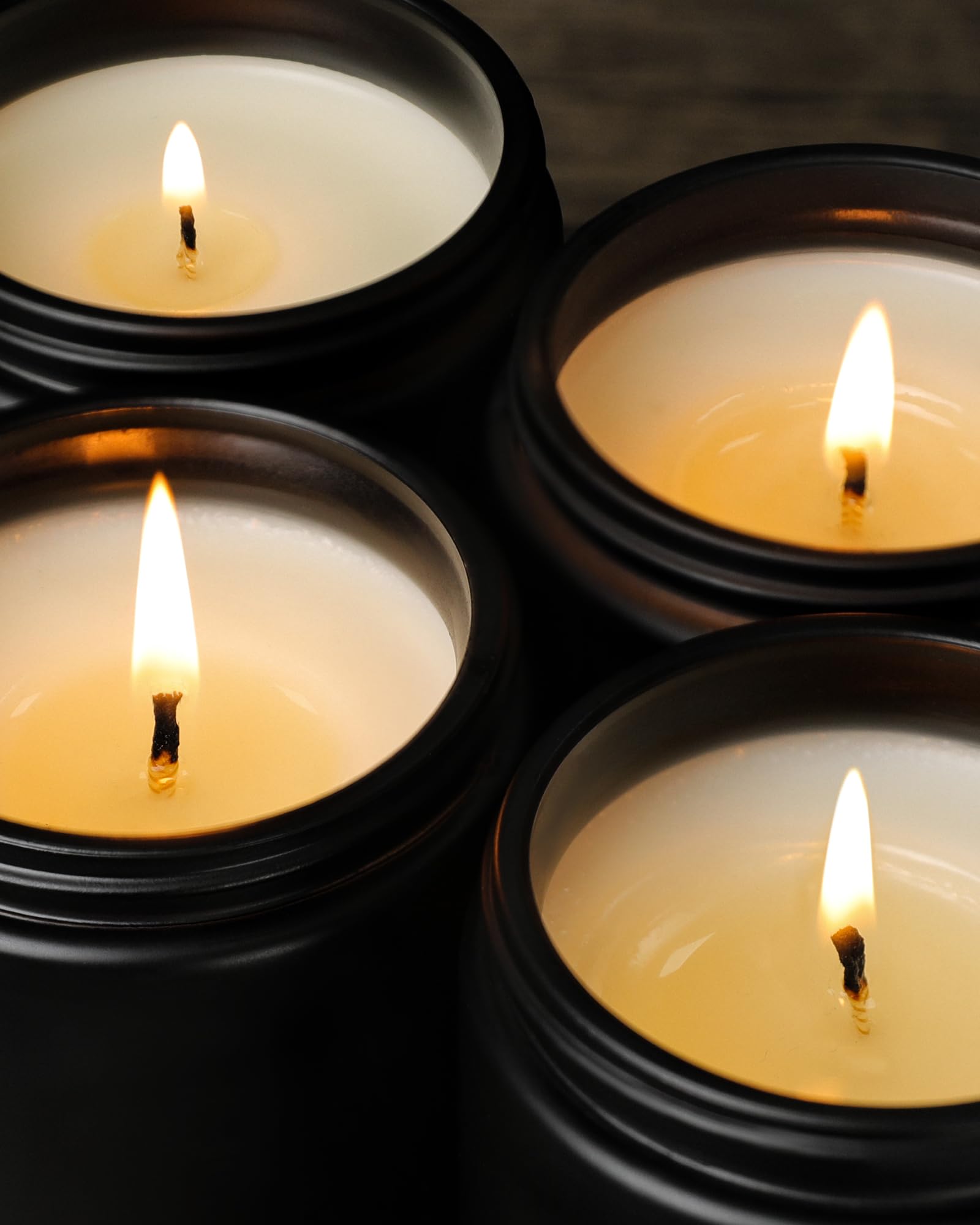AOOVOO four candles arranged to show scent variety and gifting benefit