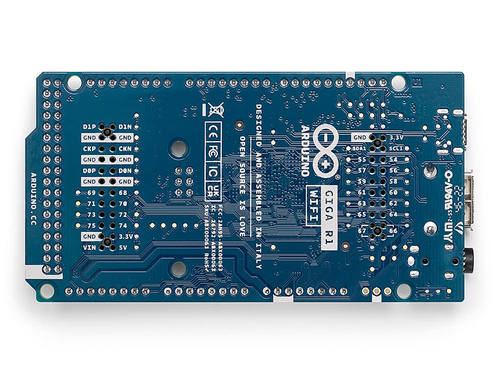 Arduino Giga R1 WiFi USB‑C and wireless modules visible for quick programming