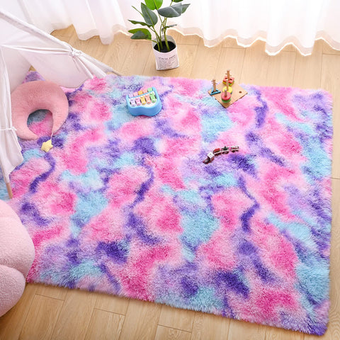 AROGAN rug with chair to show 4x6 scale and practical furniture fit