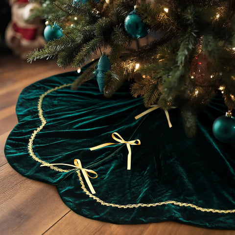 Arrowbash front view of green velvet tree skirt showing festive appeal and coverage
