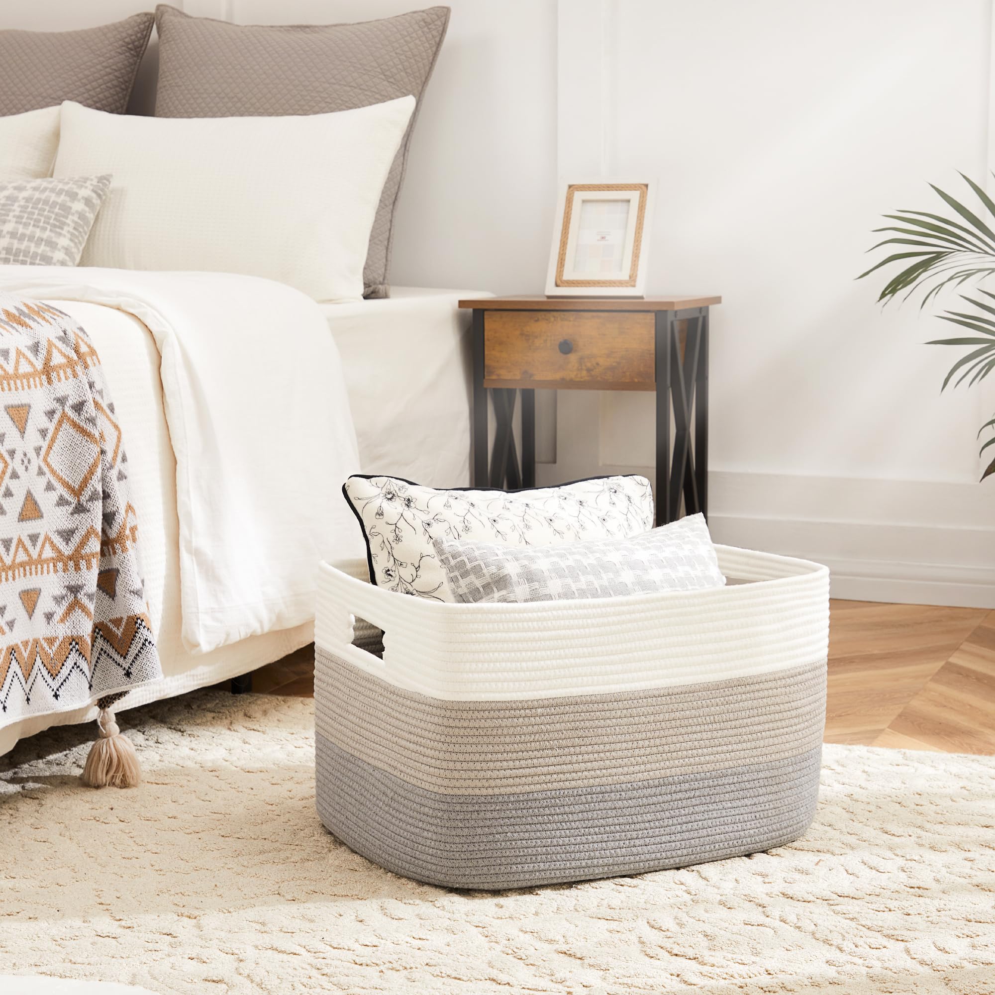 Artfeel close-up of cotton rope weave highlighting soft texture and durability