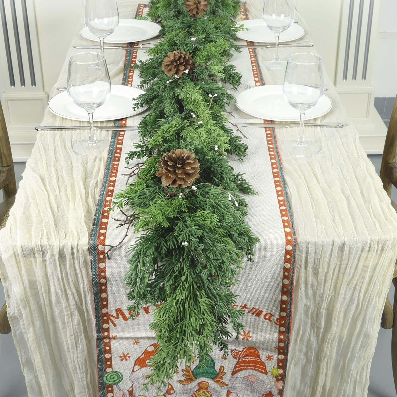 Artgar front packaging showing full 6 ft cedar garland ready to hang