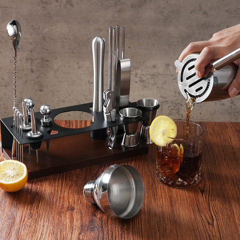 ASOVNIS jigger and strainer detail for accurate pours and clean pours