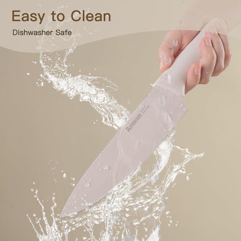 Astercook cutting demo with vegetables showing clean efficient performance