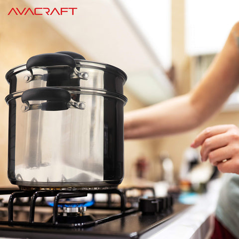 AVACRAFT double-riveted silicone-coated handle detail for secure grip