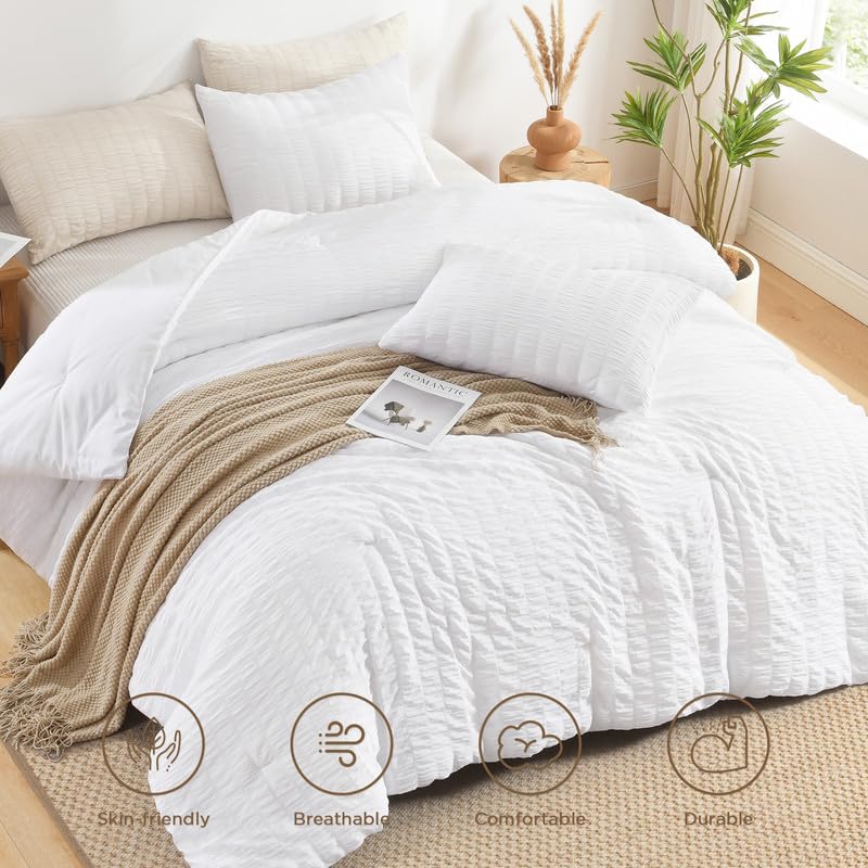 AveLom pillowcases displayed to show smooth edge and coordinated set convenience