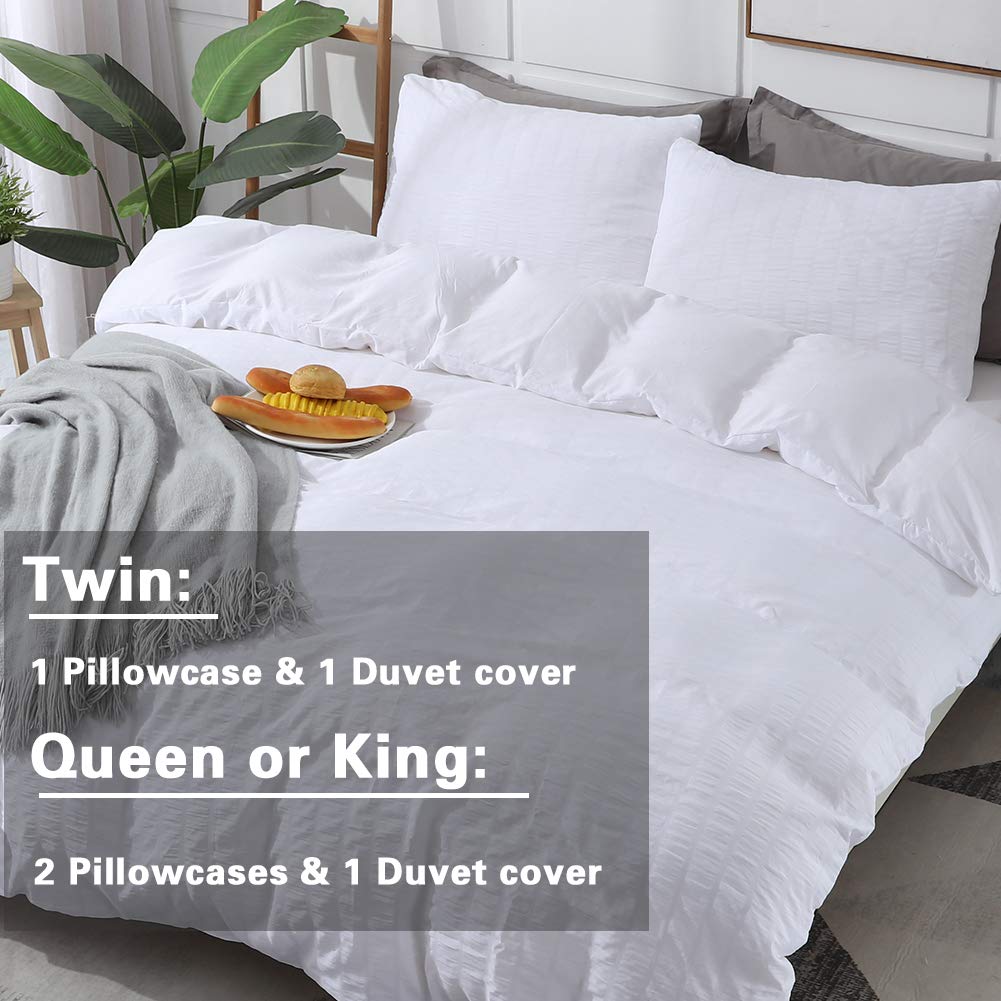 AveLom size comparison showing queen duvet scale for better purchase fit decisions