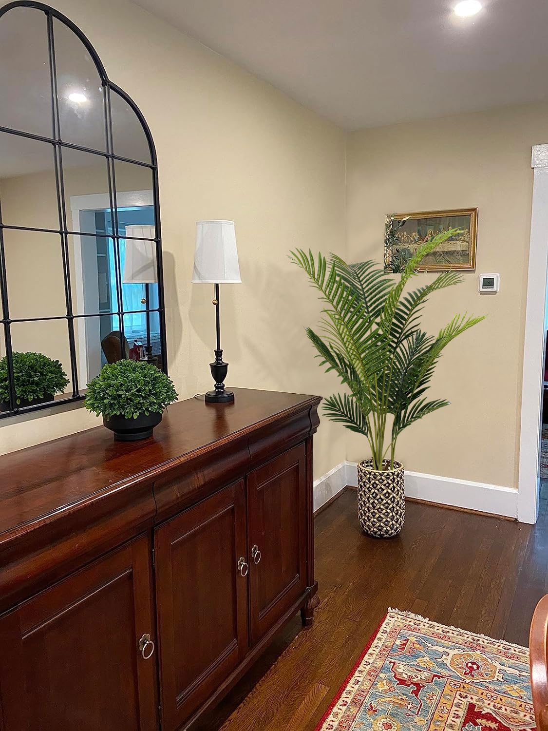 Aveyas scale next to sofa demonstrating size and space planning benefit