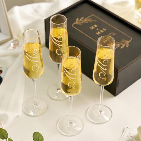 AW laser-smoothed rim detail displaying clear crystal and comfortable sipping benefit