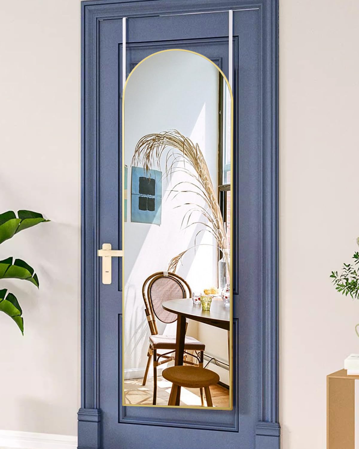 AyeWish arched full length mirror front view showing elegant silhouette and clear reflection
