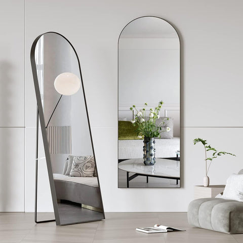 AyeWish HD reflective glass detail demonstrating clear reflection and accurate appearance