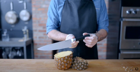 Babish blade edge closeup of 1.4116 steel, sharpness benefit