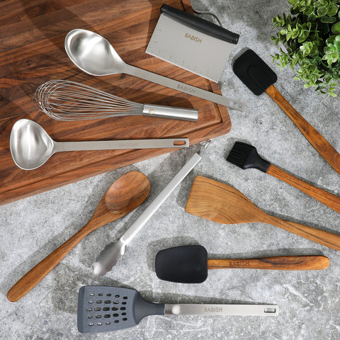 Babish teak handle close-up highlighting wood grain and comfortable grip benefit