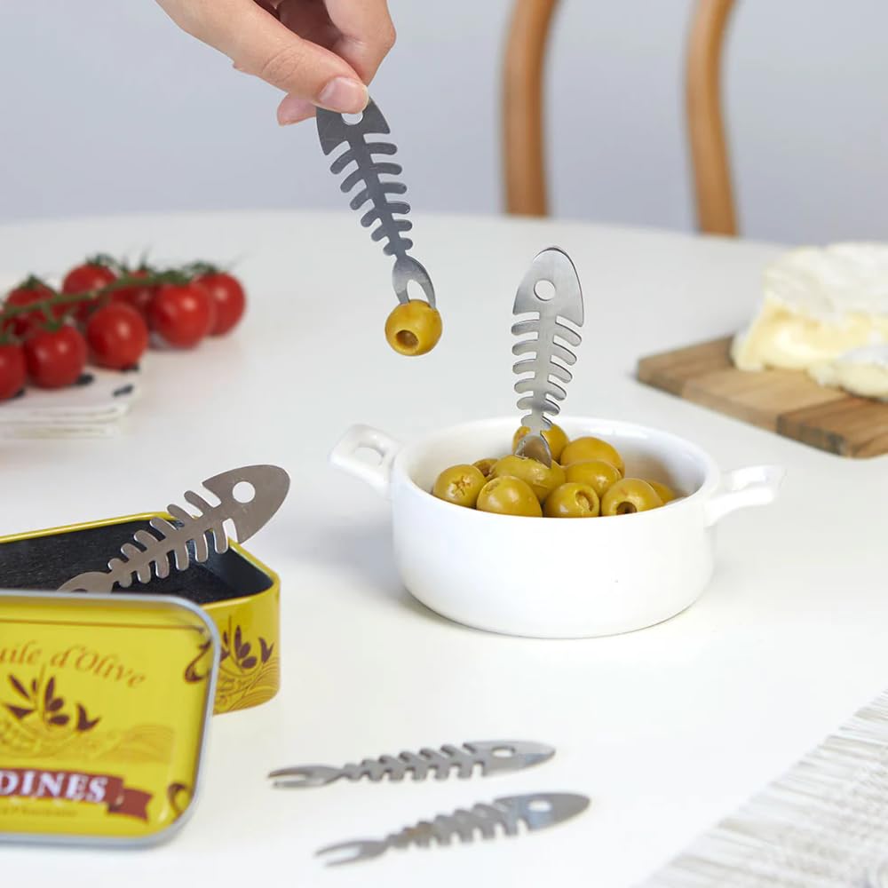 balvi picks beside a fork and napkin to show size and portability