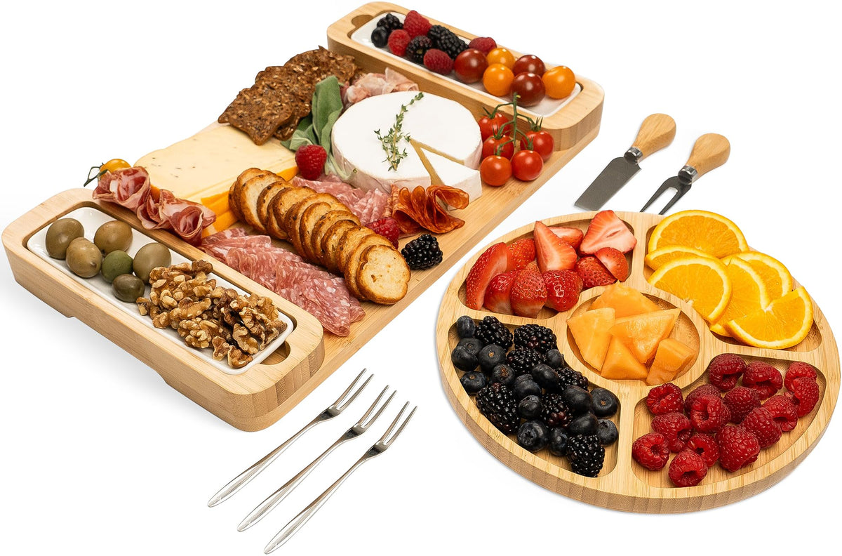 Bambüsi front packaging showing complete charcuterie set and gift-ready appeal