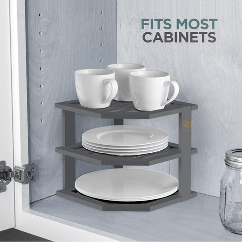 Bambüsi shelf loaded with plates and bowls for easy access and order