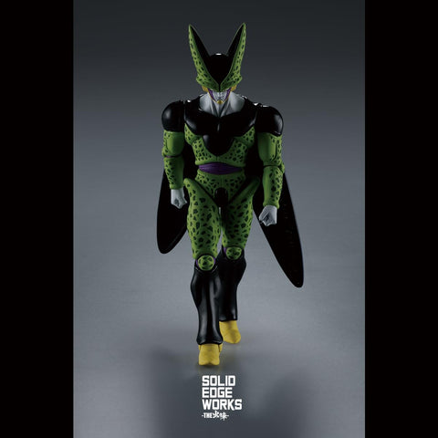 Banpresto Cell beside other figures illustrating display compatibility benefit collection cohesion